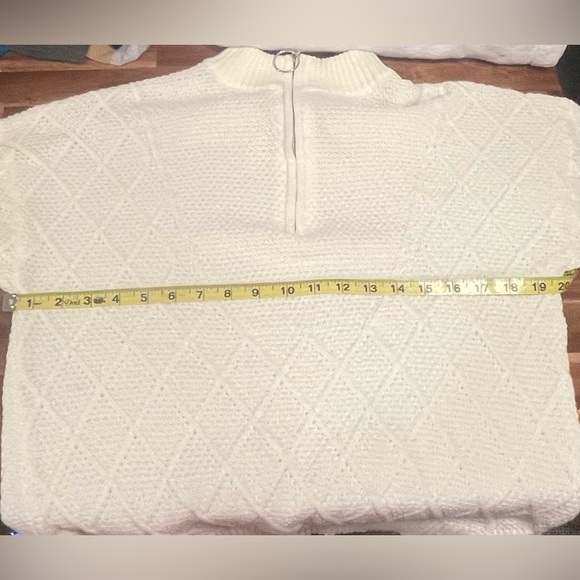 ✨ Cream Cable Knit Women's Sweater ✨ - Picture 5 of 5